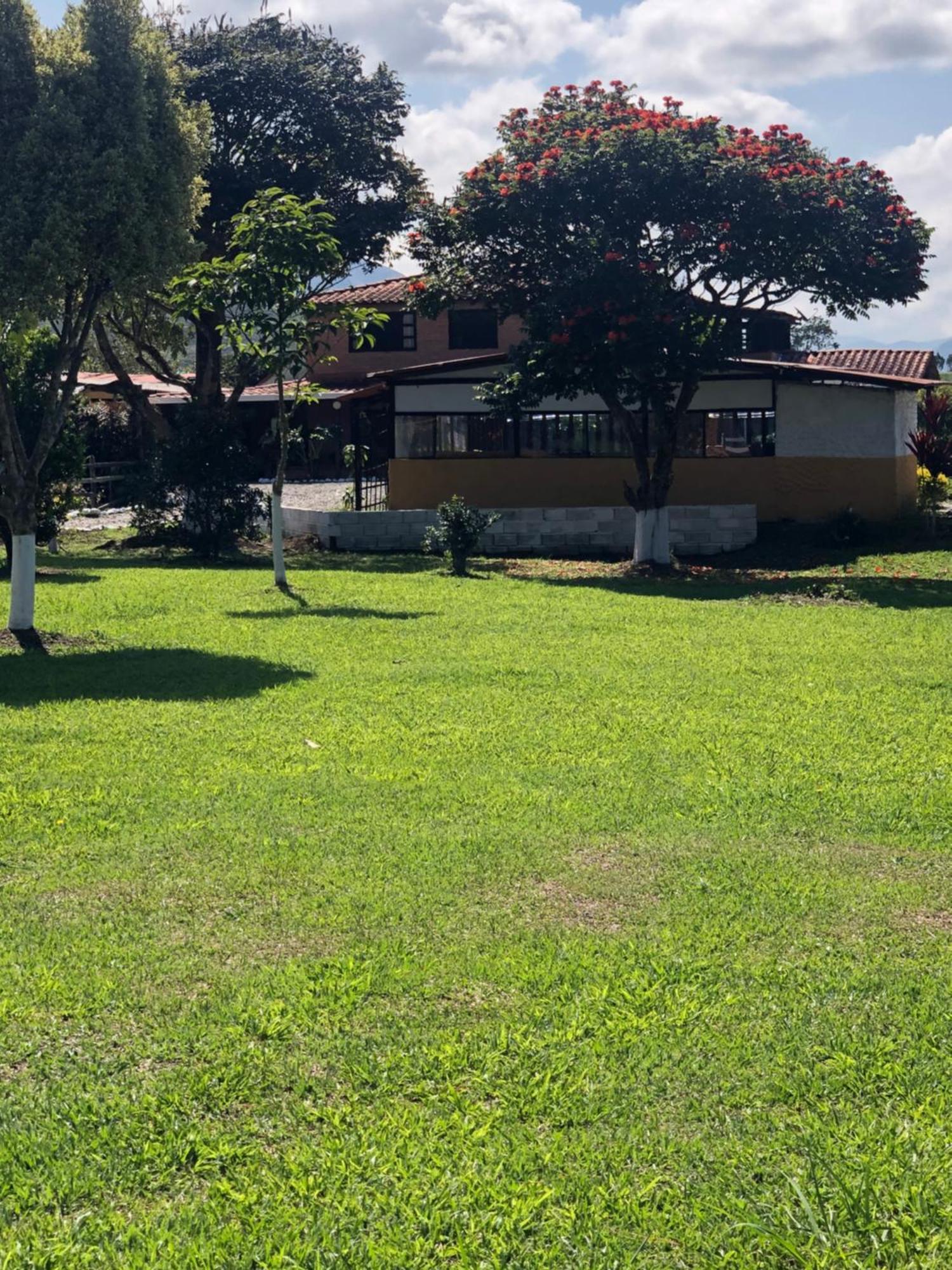 Finca Hotel Paraiso Urrao Εξωτερικό φωτογραφία