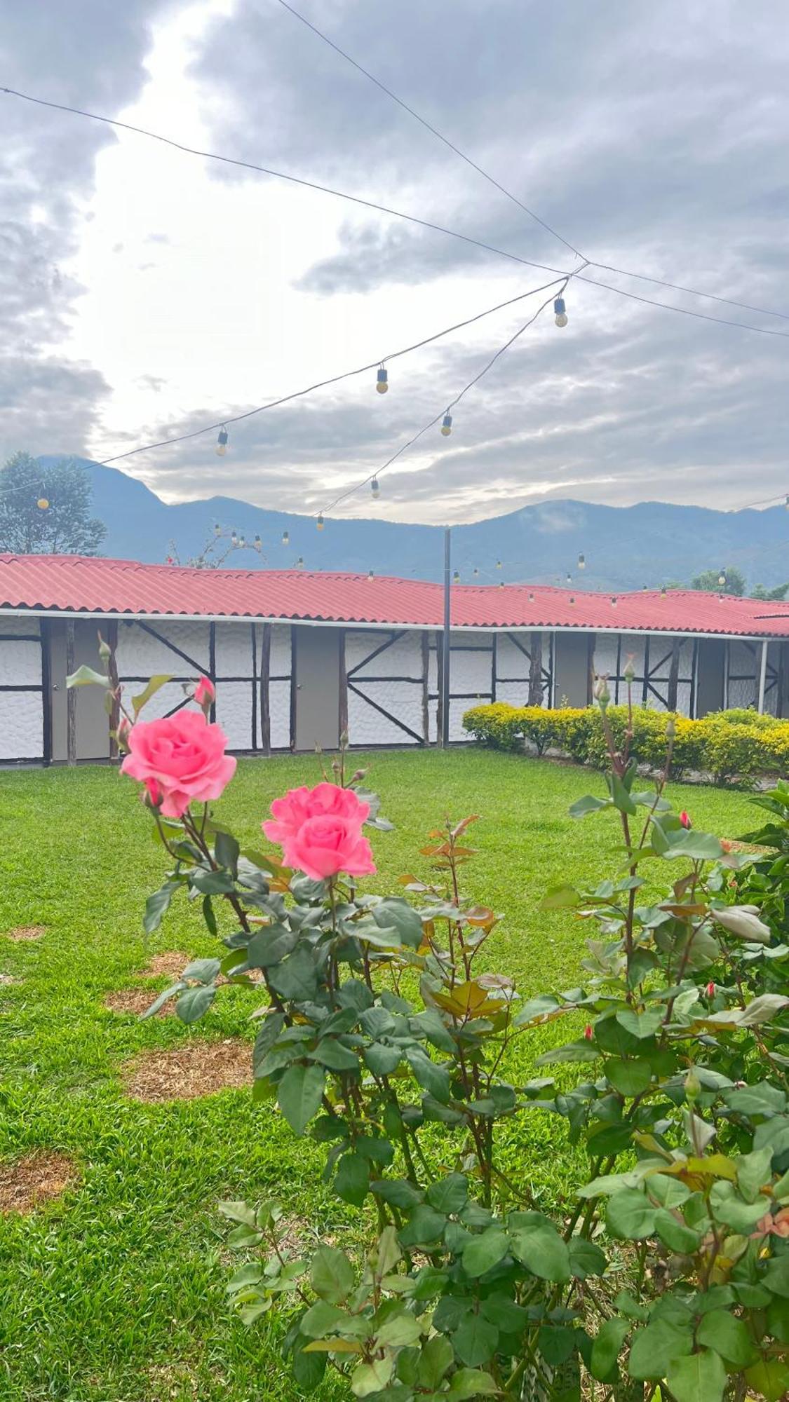 Finca Hotel Paraiso Urrao Εξωτερικό φωτογραφία